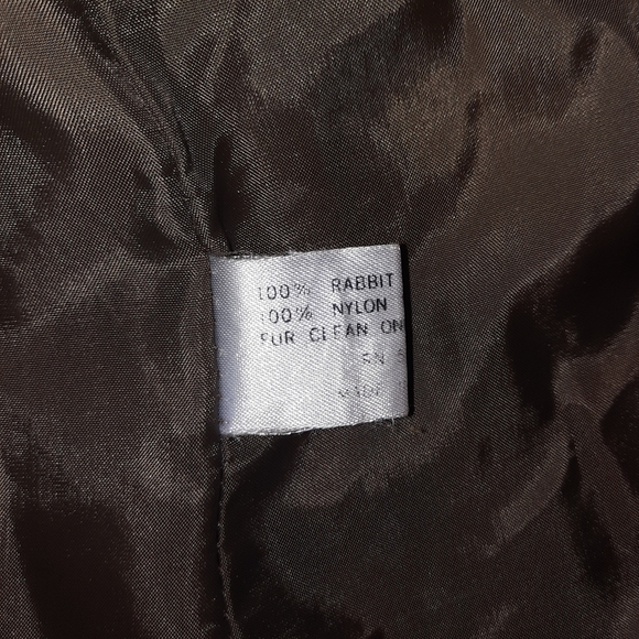 100% Rabbit Fur Coat - Picture 4 of 5